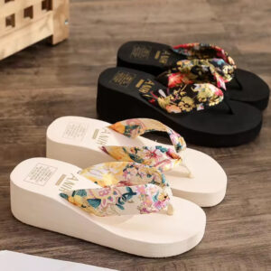 2023 New Summer Fashion Ladies Platform Beach Flip Flops Wedge Slippers for Women PVC PU Rubber Women's Summer Flat Shoes 1pcs