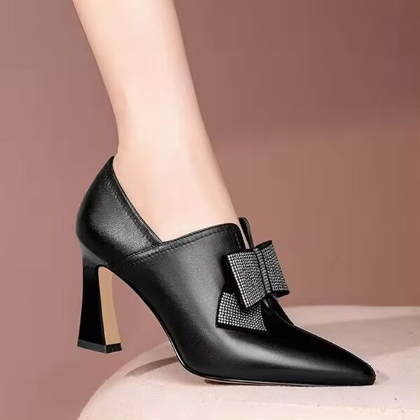 Wholesale leather shoes women's 2022 autumn new bowknot pointed high-heeled shoes